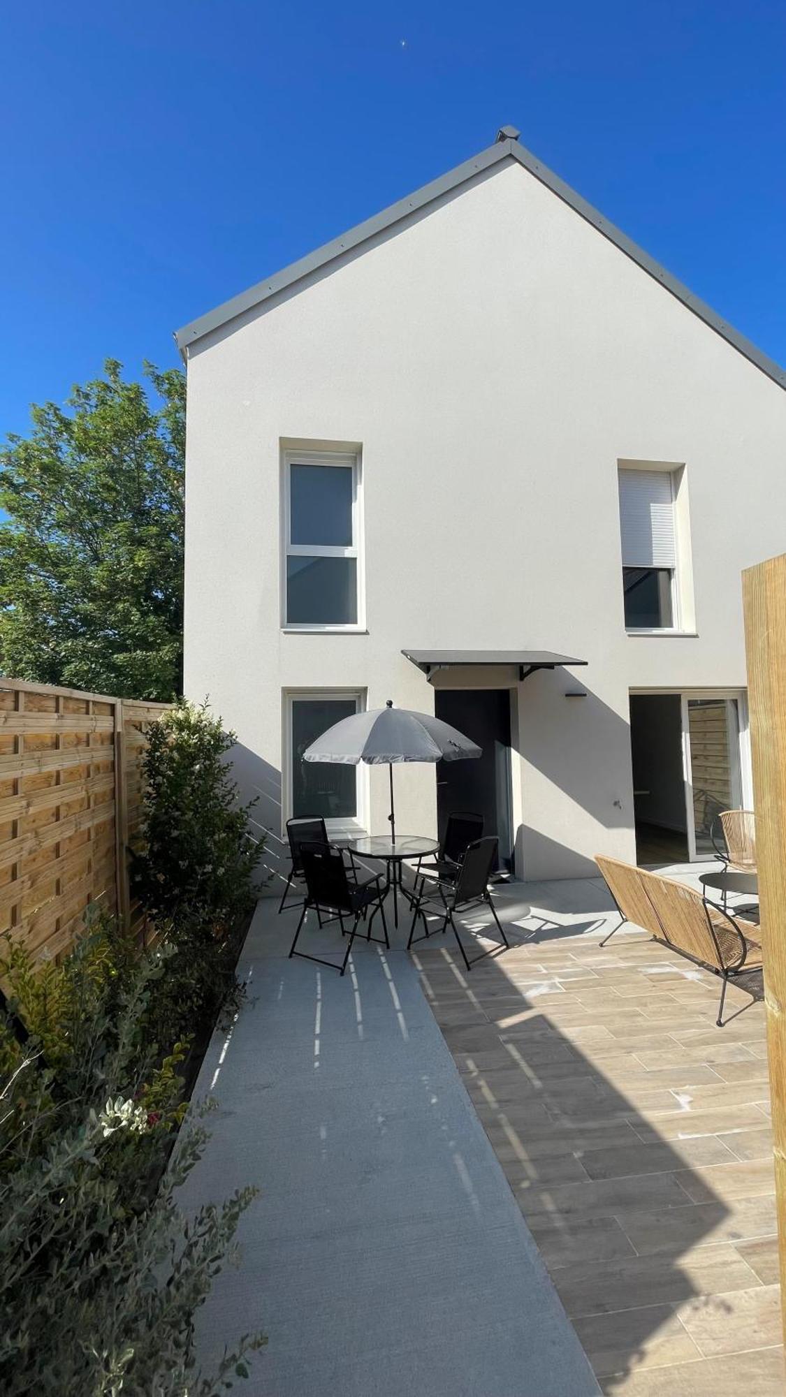 La Maison De Virginie Bénouville Exterior foto