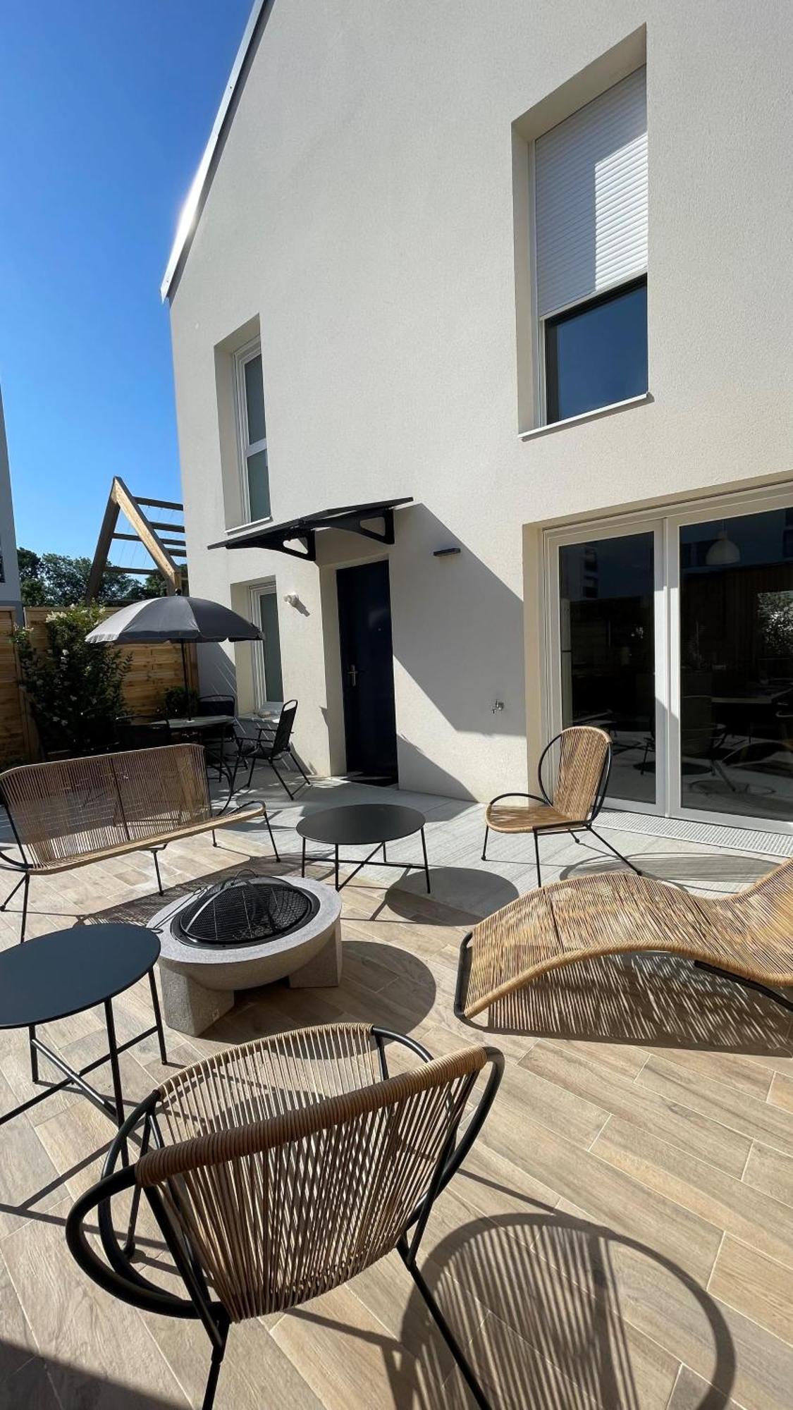 La Maison De Virginie Bénouville Exterior foto